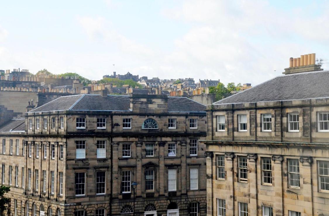 New Town Apartment With Castle View エディンバラ エクステリア 写真